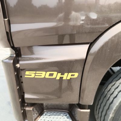 6 meses Serviço pós-venda Camião de gás de 530 HP com direção hidráulica 6*4