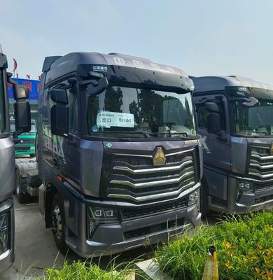 Haowo LNG Trator Truck 580HP a 700HP Trator com roda motriz personalizada 6×4