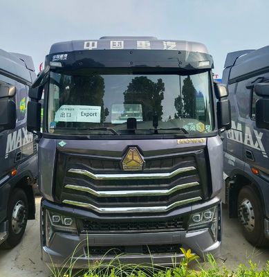 Caminhão de tração de GNL de aço carbono HOWO 6 * 4/4 * 2/6 * 2 480HP a 700HP Caminhão de transporte