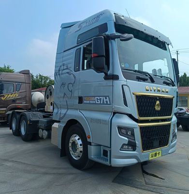 8800.000kg Pacote Peso Bruto Shandeka G7h Camião de Tração a GNL para o mercado