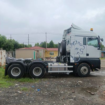 6x4 camião de descarga com características de condução automatizada e motores poderosos pneus certificados GCC