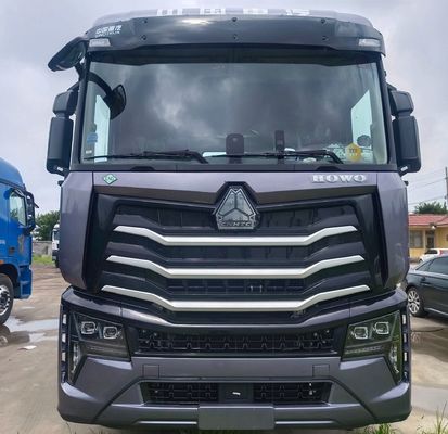 2024 HOWO Max LNG540HP Caminhão-trator de transmissão automática com design de pneus sem tubos