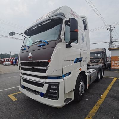 Camião pesado Sinotruk 6X4 com aspiração natural A sua solução de transporte definitiva