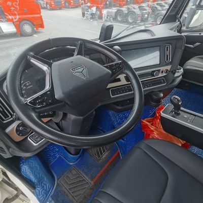 Camião pesado Sinotruk 6X4 com aspiração natural A sua solução de transporte definitiva