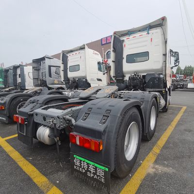 Camião pesado Sinotruk 6X4 com aspiração natural A sua solução de transporte definitiva