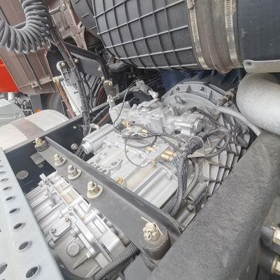 Caminhão de gás de direção hidráulica FAW Jh6 Custo de envio padrão internacional de emissões Euro6