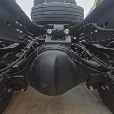 743.00cm * 255.00cm * 370.00cm Tamanho do pacote Veículo transportador de gás FAW Jh6 International