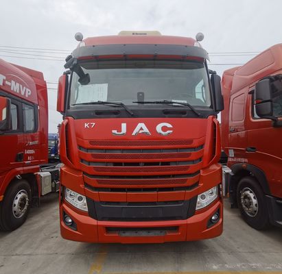Reboque de longa distância tornado fácil com o caminhão JAC 6X4 com suspensão aérea confortável