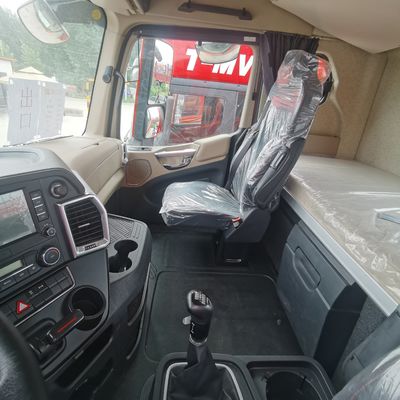 JAC 6X4 caminhão com tanque de combustível de 600L pneu sem tubo Design 351-450hp