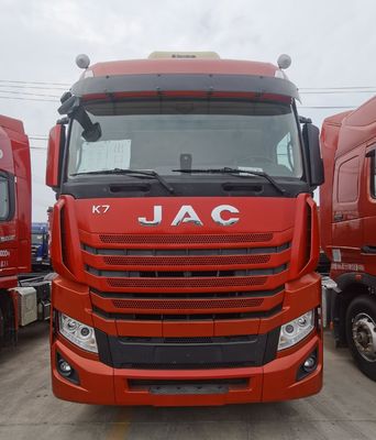 Caminhão JAC 6X4 para condução confortável, reboque, semi-reboque e suspensão pneumática incluídos